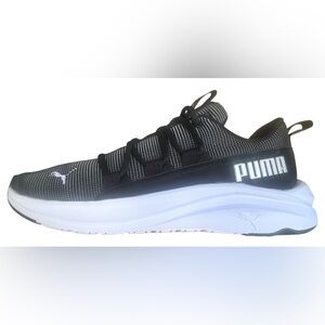 NEW Women’s Puma Black and White Lace-up Cushion & Comfort Sneakers size 8